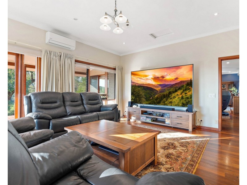 21 Wymond Road, Roleystone WA 6111