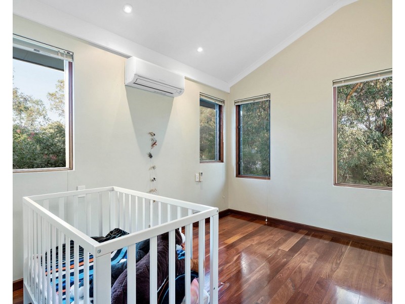 21 Wymond Road, Roleystone WA 6111