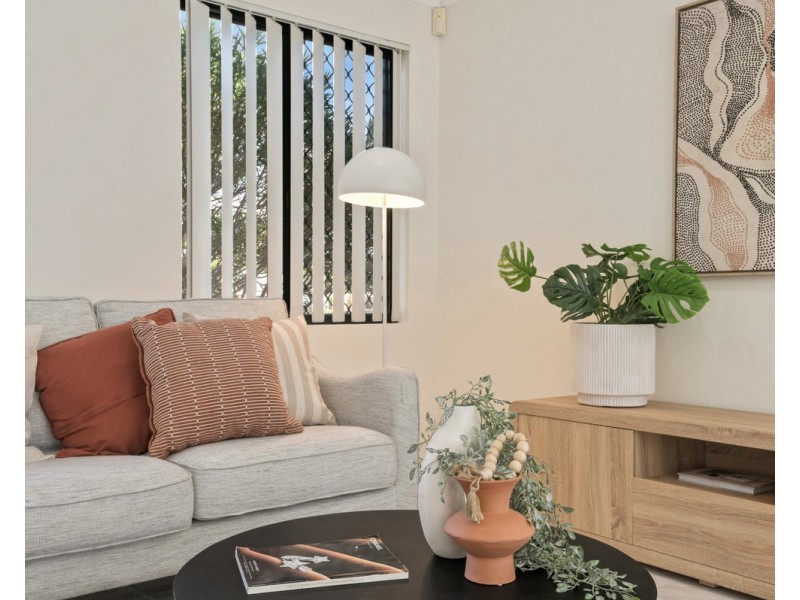 1/5 Holder Street, St James WA 6102