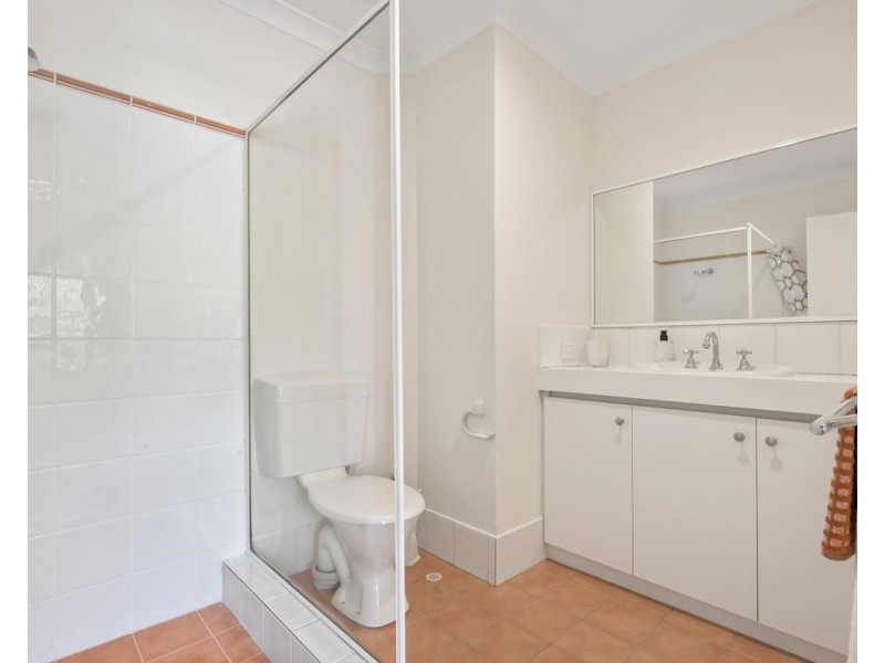 1/5 Holder Street, St James WA 6102