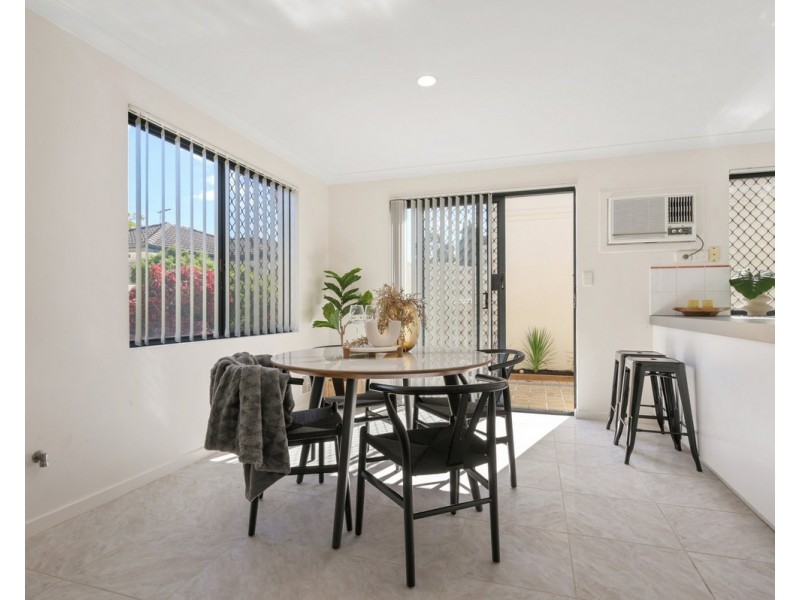 1/5 Holder Street, St James WA 6102