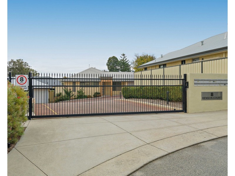 4/8 Benson Court, Mount Nasura WA 6112
