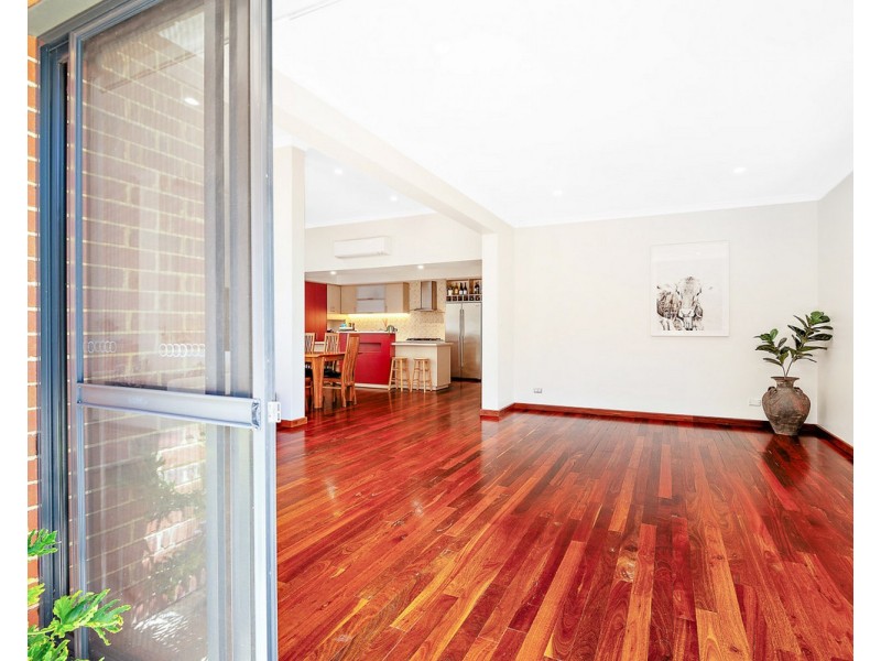 2 Hawkins Road, Roleystone WA 6111