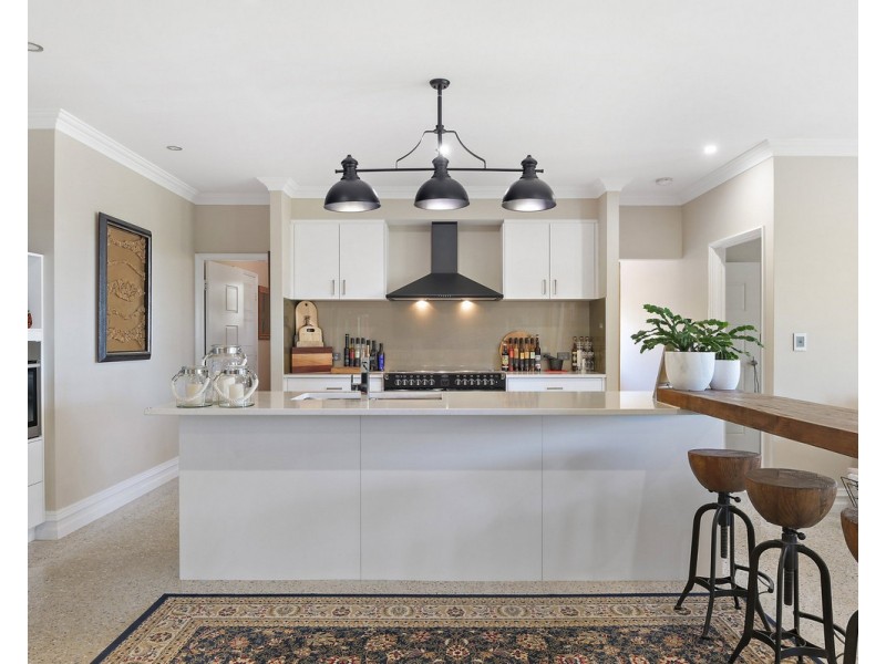 14 Glencoe Place, Bedfordale WA 6112