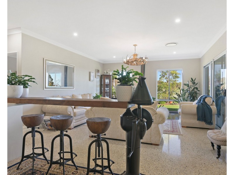 14 Glencoe Place, Bedfordale WA 6112