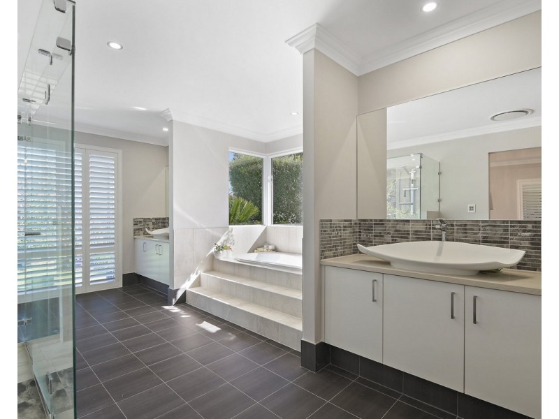 14 Glencoe Place, Bedfordale WA 6112