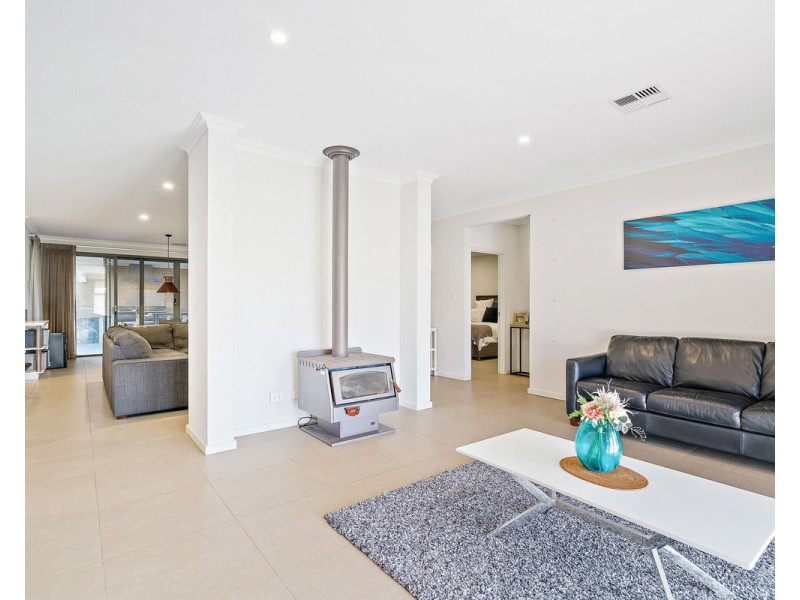 20 Observation Circle, Bedfordale WA 6112