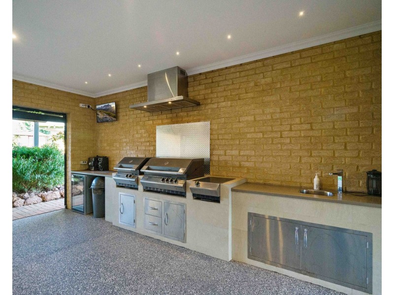 20 Observation Circle, Bedfordale WA 6112