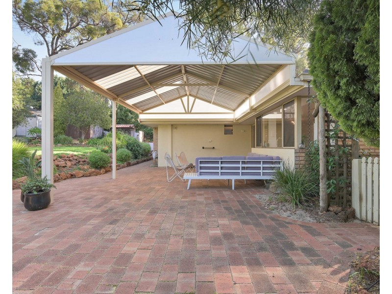 19 Trevor Court, Roleystone WA 6111