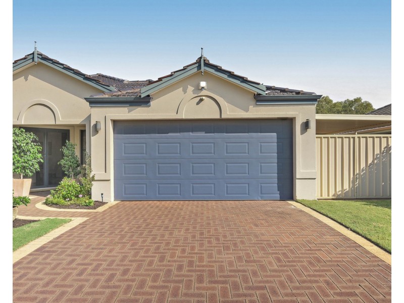 11 Gundaring Turn, Canning Vale WA 6155