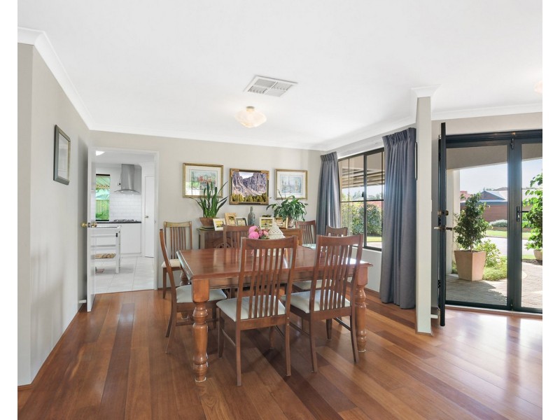 11 Gundaring Turn, Canning Vale WA 6155