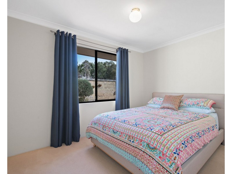 11 Gundaring Turn, Canning Vale WA 6155