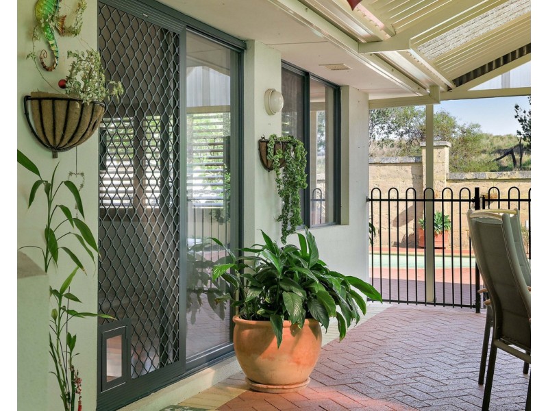 11 Gundaring Turn, Canning Vale WA 6155