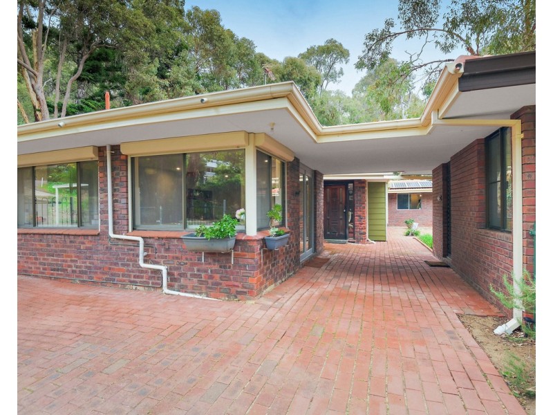 22 Barnes Road, Roleystone WA 6111