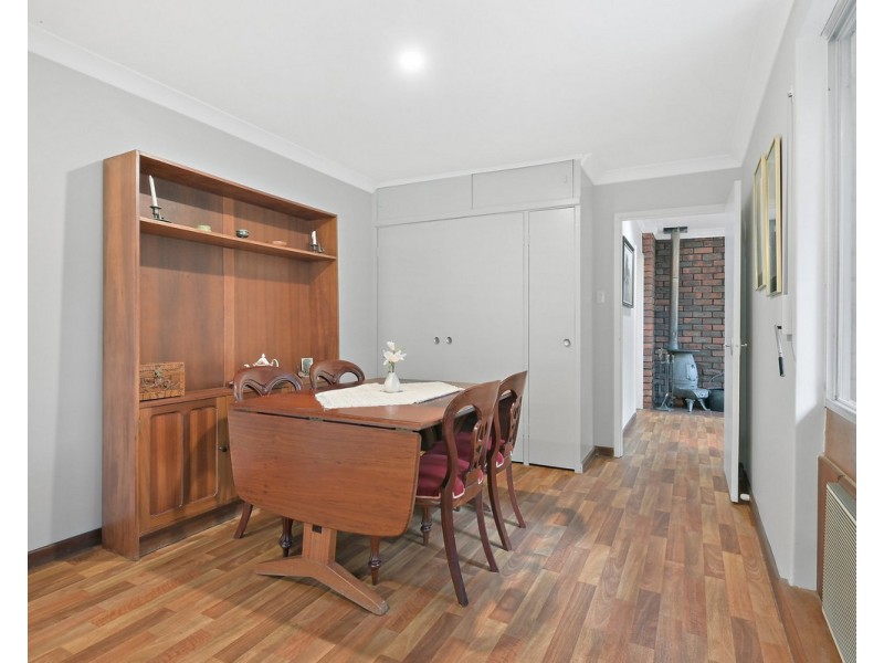 22 Barnes Road, Roleystone WA 6111