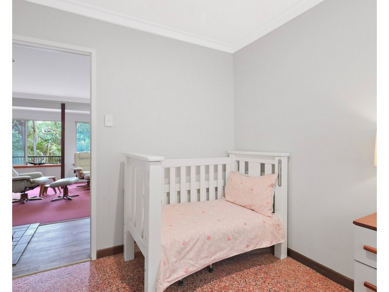 22 Barnes Road, Roleystone WA 6111