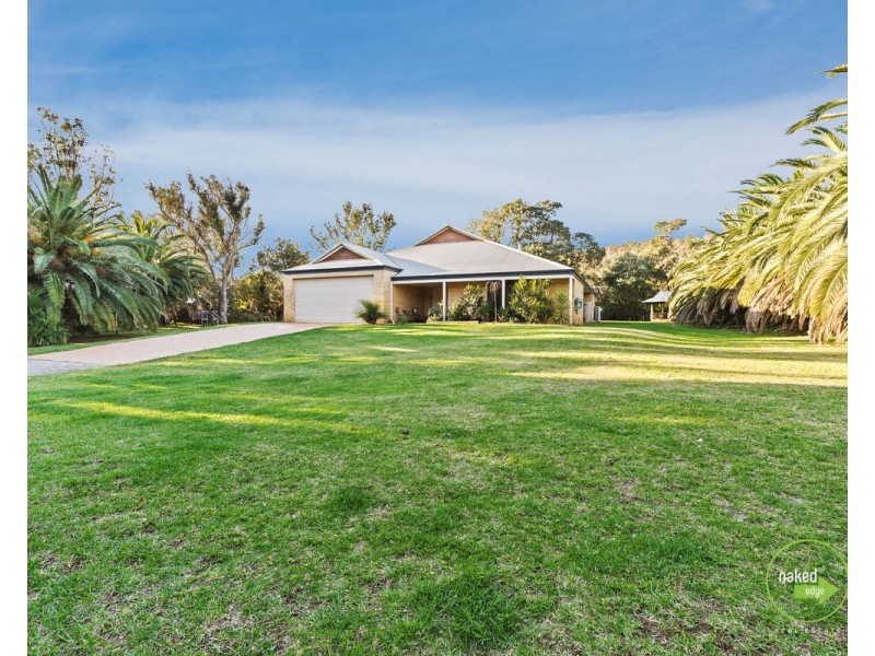 22 White Road, Orange Grove WA 6109