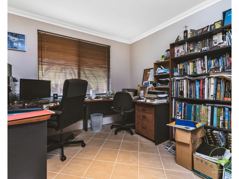 22 White Road, Orange Grove WA 6109