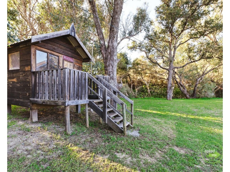 22 White Road, Orange Grove WA 6109