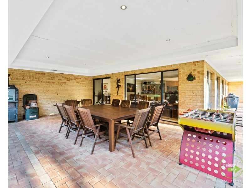 22 White Road, Orange Grove WA 6109