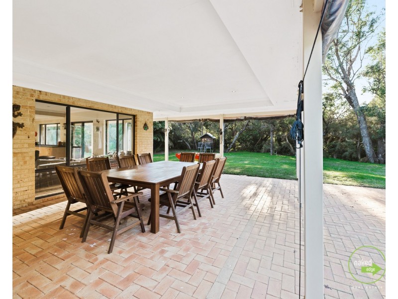 22 White Road, Orange Grove WA 6109