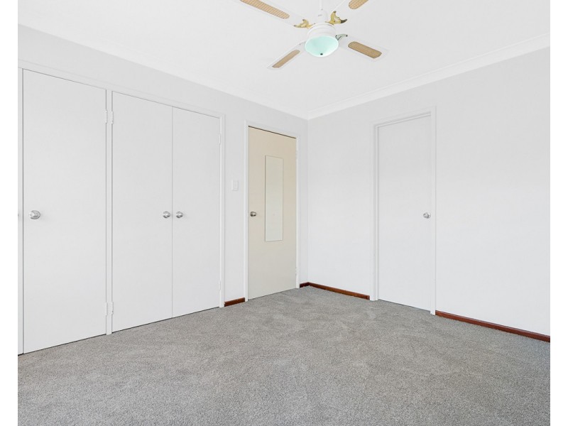 2/10 Zenobia Street, Palmyra WA 6157