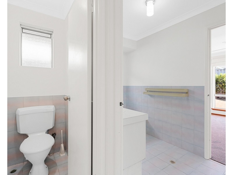 2/10 Zenobia Street, Palmyra WA 6157