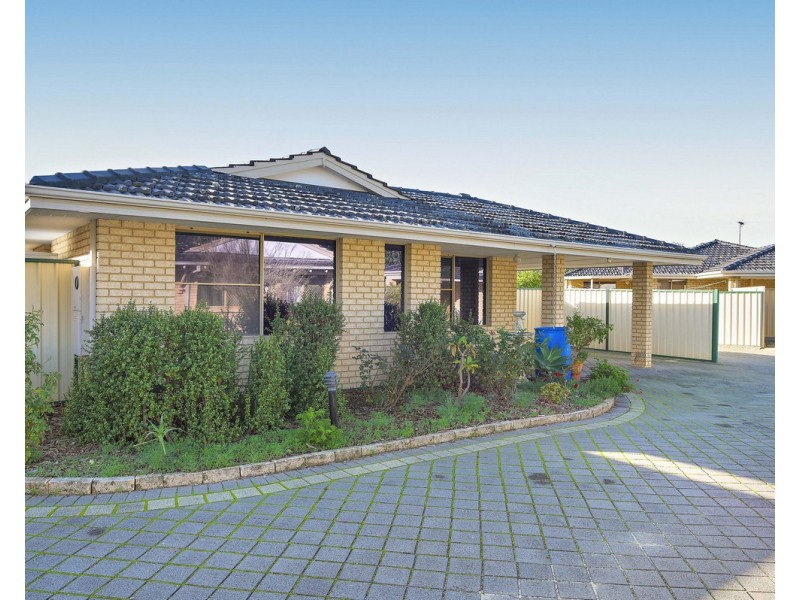 12/11 Firetail Place, Kenwick WA 6107