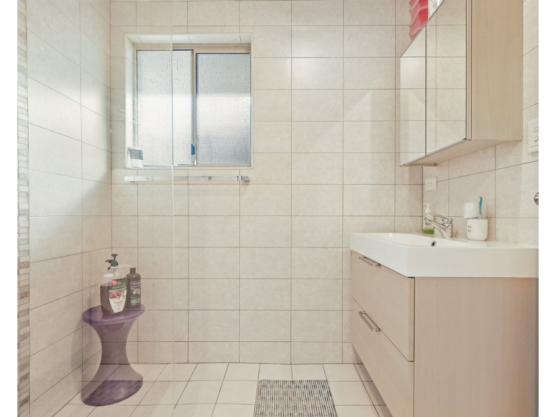 12/11 Firetail Place, Kenwick WA 6107