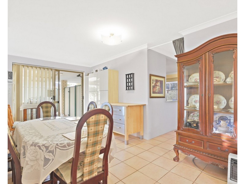 12/11 Firetail Place, Kenwick WA 6107