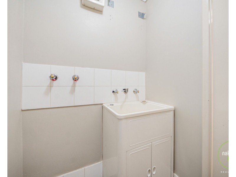 10/24 Burton Street, Cannington WA 6107