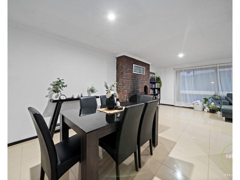 25 Jade Street, Mount Richon WA 6112