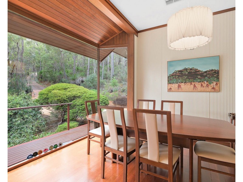 29 Simons Drive, Roleystone WA 6111