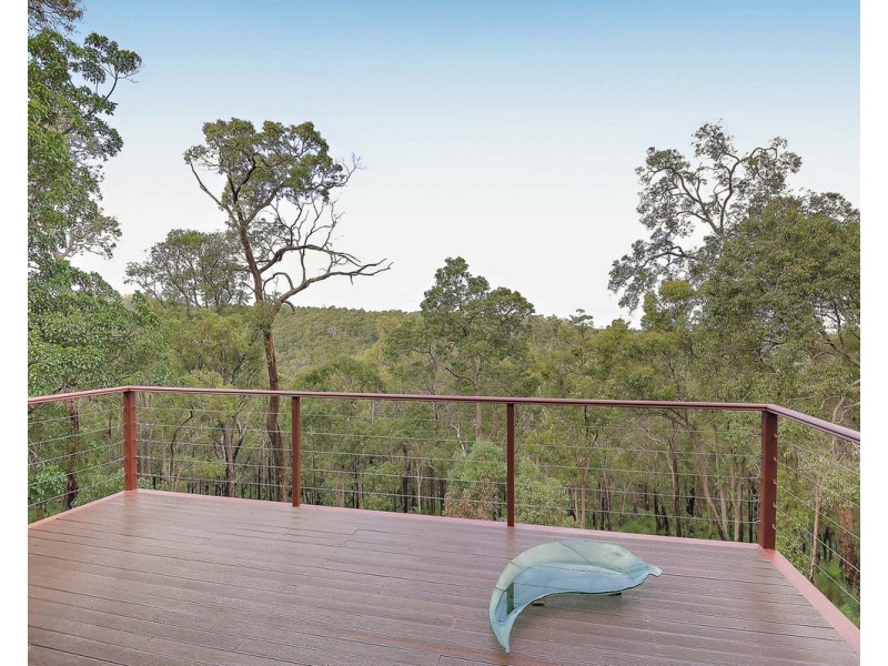 29 Simons Drive, Roleystone WA 6111