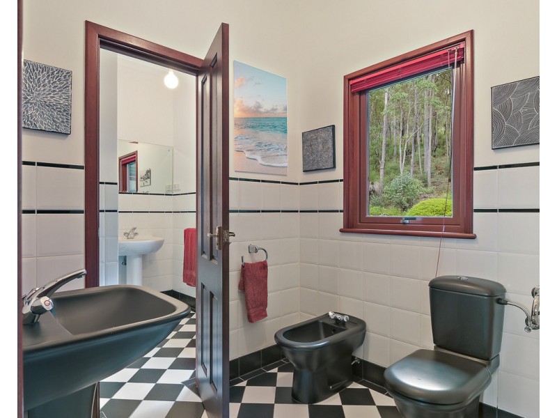 29 Simons Drive, Roleystone WA 6111