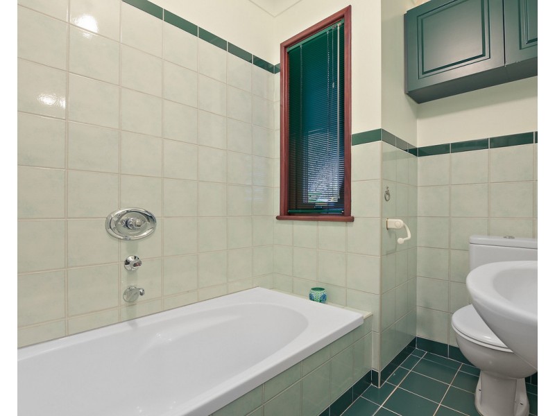 29 Simons Drive, Roleystone WA 6111