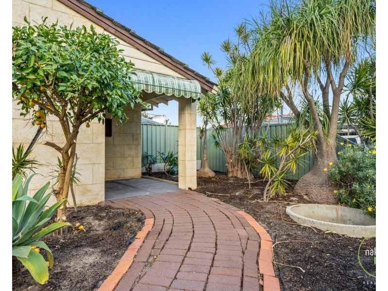 48 Windsor Drive, Gosnells WA 6110