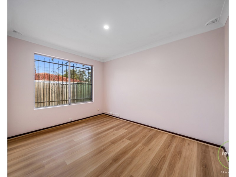 48 Windsor Drive, Gosnells WA 6110