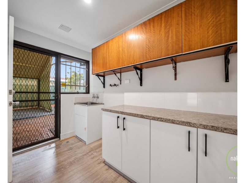 48 Windsor Drive, Gosnells WA 6110