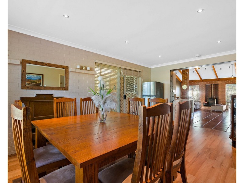 10 Billing Place, Mount Richon WA 6112