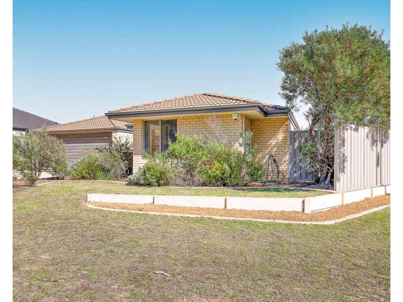 1 Trotman Court, Brookdale WA 6112