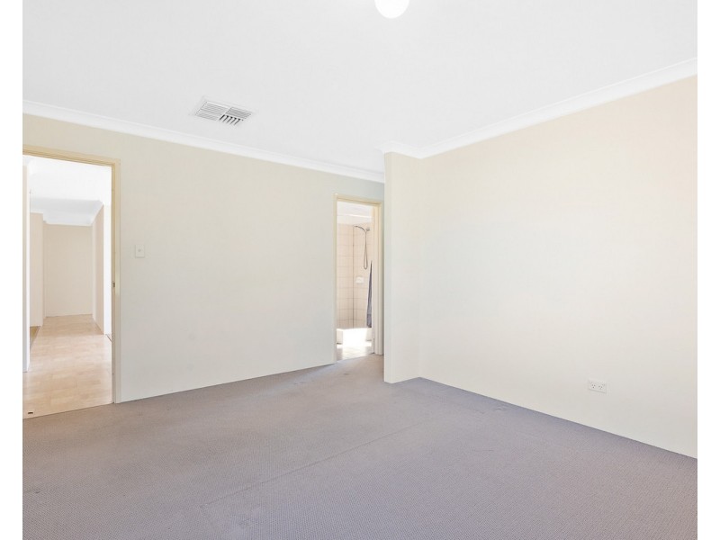 1 Trotman Court, Brookdale WA 6112