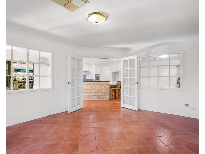 6 Huntley Close, East Cannington WA 6107