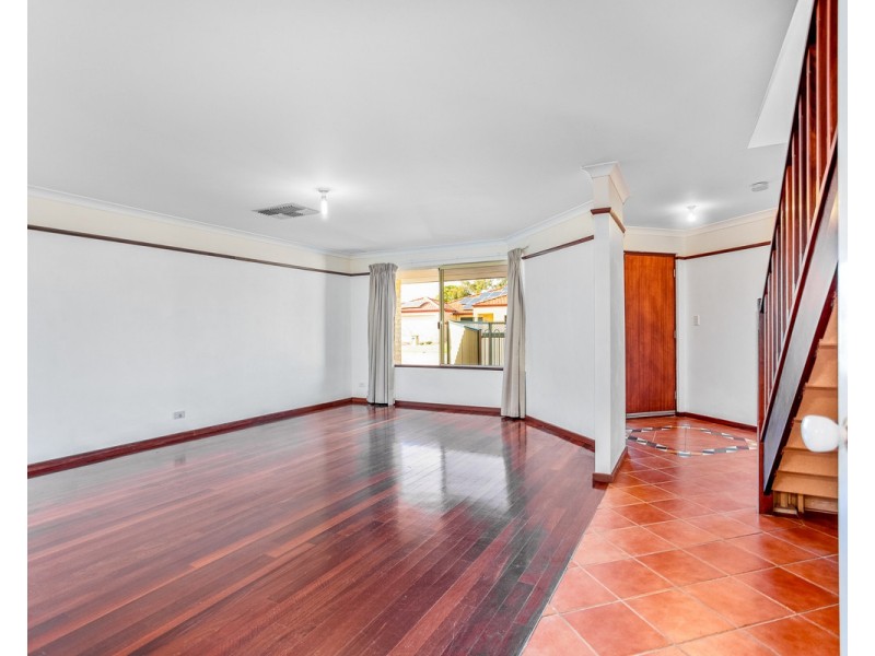 6 Huntley Close, East Cannington WA 6107