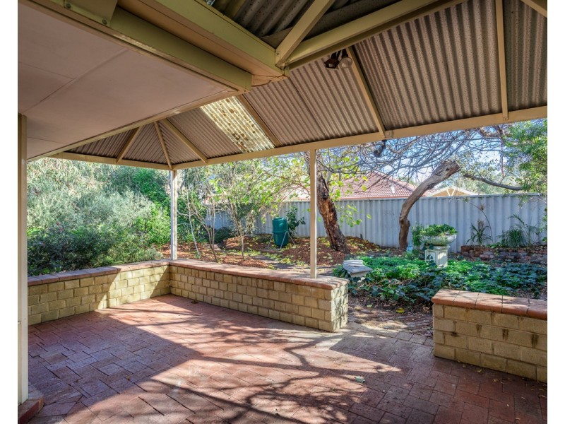 6 Huntley Close, East Cannington WA 6107