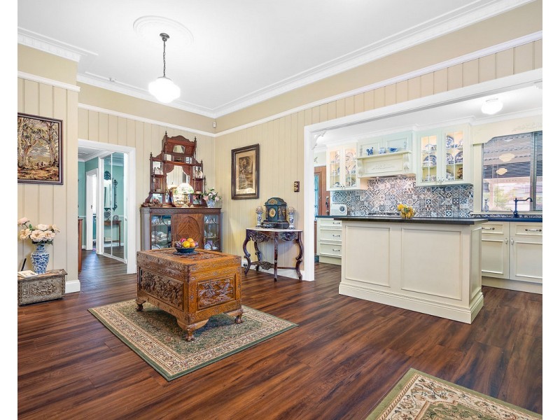 53 River Road, Kelmscott WA 6111