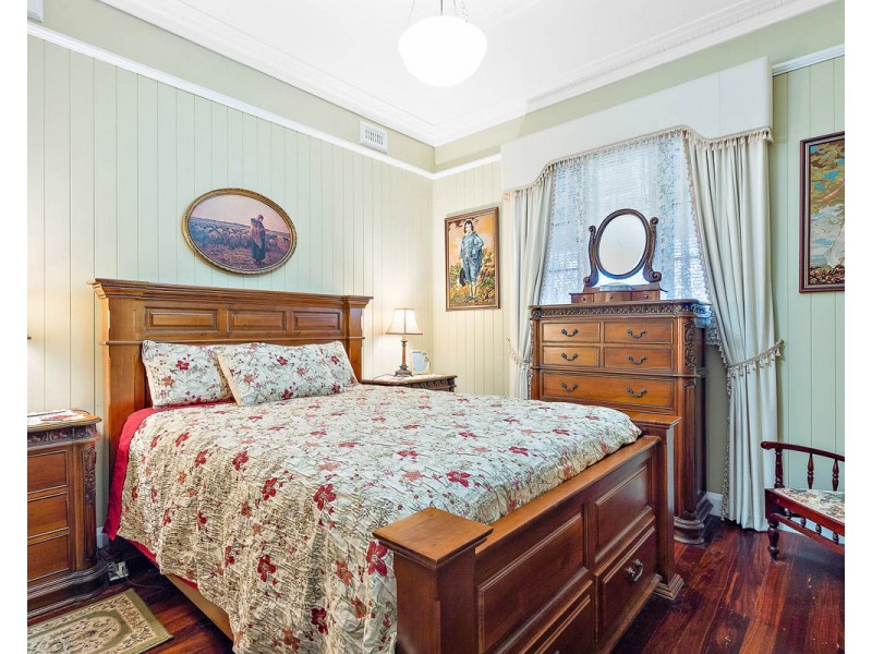 53 River Road, Kelmscott WA 6111