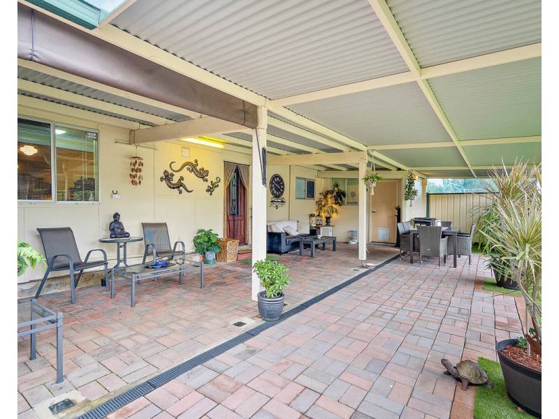 53 River Road, Kelmscott WA 6111
