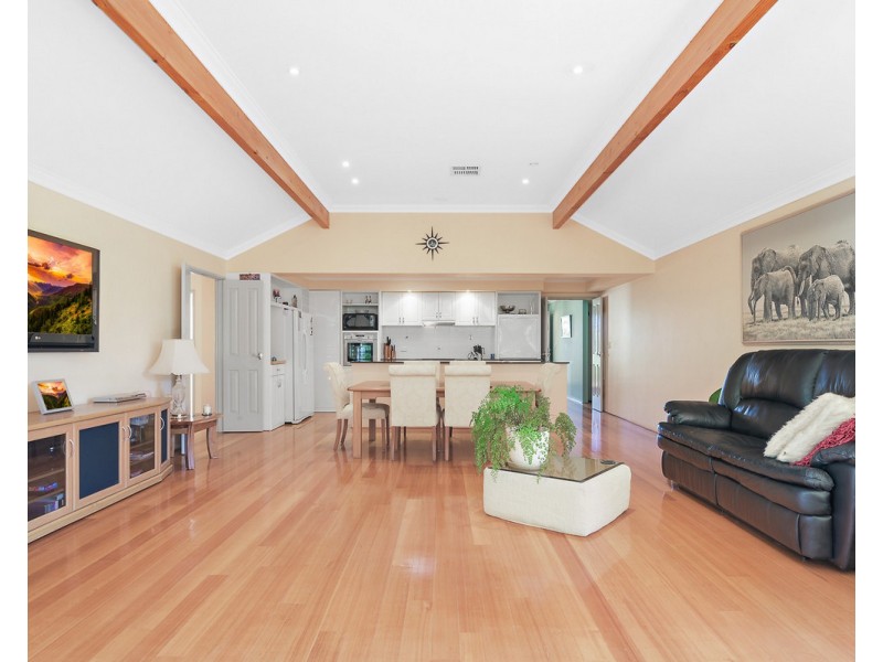 36 Mount Park Way, Canning Vale WA 6155