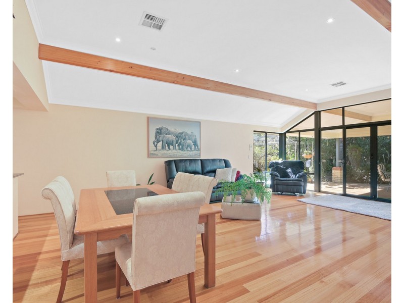 36 Mount Park Way, Canning Vale WA 6155